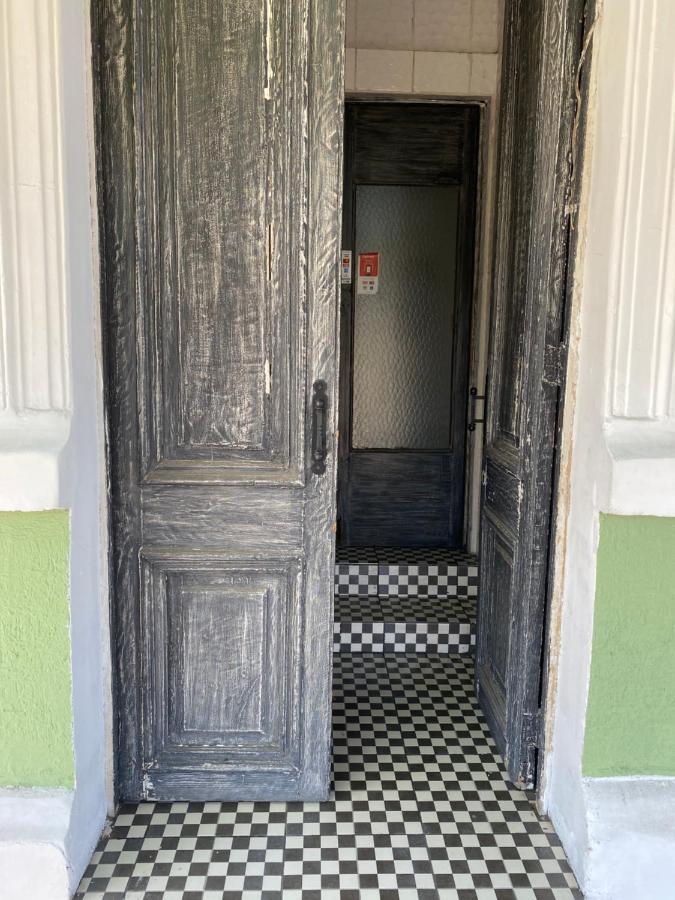 Intimo Hotel Los Heroes Сантьяго Экстерьер фото