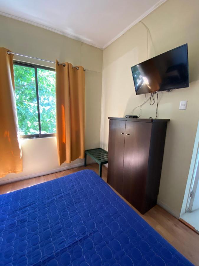 Intimo Hotel Los Heroes Сантьяго Экстерьер фото
