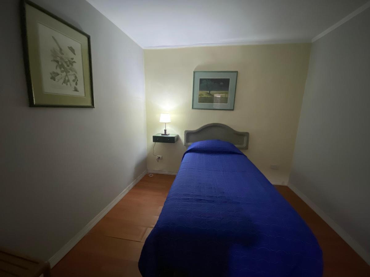 Intimo Hotel Los Heroes Сантьяго Экстерьер фото